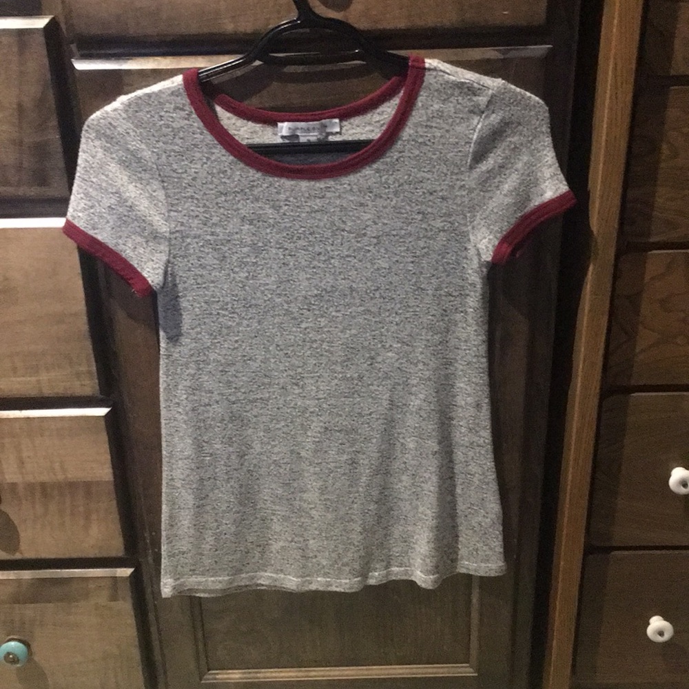 Purple Snow brand T-shirt -size small-